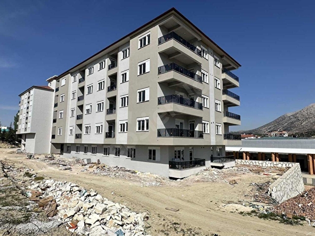 VİP GAYRİMENKULden HASTANE OTOGAR YANINDA ULTRA LÜKS 3+1 DAİRE - Görsel 3