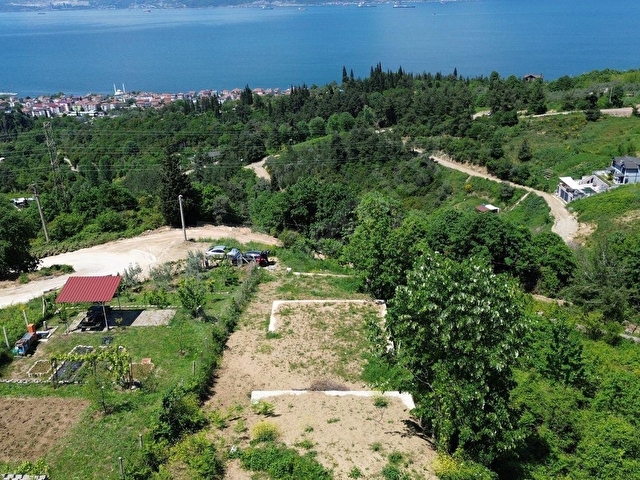 E&E GAYRİMENKULDEN GÖLCÜK ULAŞLIDA VİLLA İMARLI RUHSATLI ARSA - Görsel 4