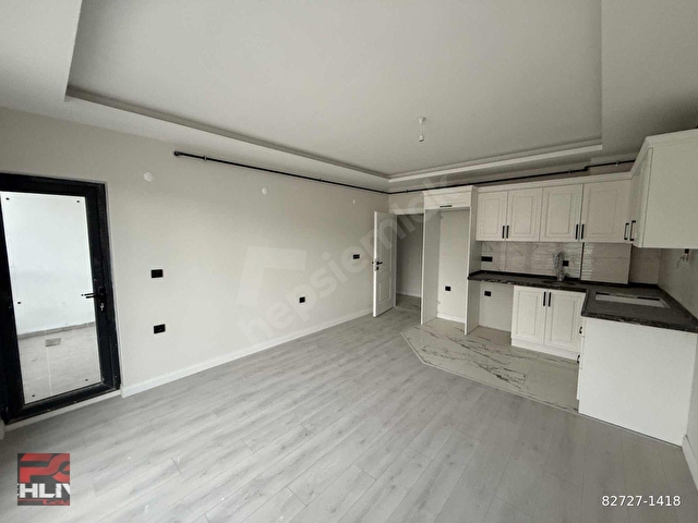 ATAKUM TÜRKİŞTE BULVARA CEPHE ANTRELİ ARA KAT SATILIK 1+1 DAİRE