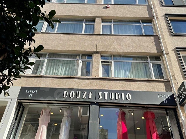 Nişantaşı Atiye Sokakta Ofise Ve Konuta Uygun 3+1 Daire