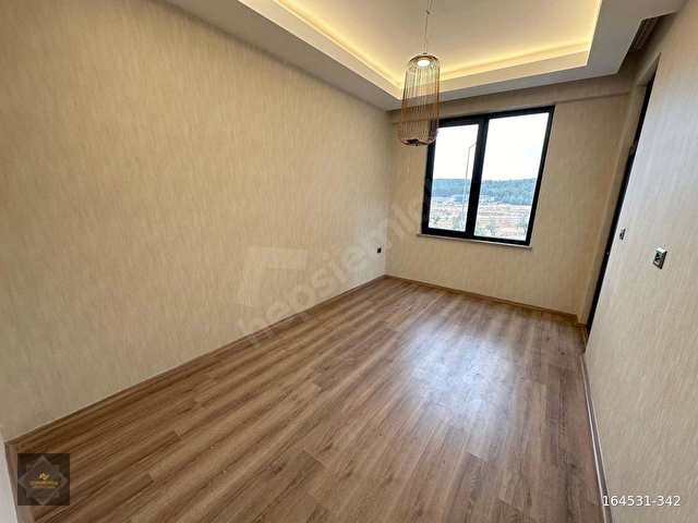 YAMAÇTEPEDE MUHTEŞEM LOKASYONDA ARAKAT İSKANL 4.5+1 FIRSAT DAİRE - Görsel 13