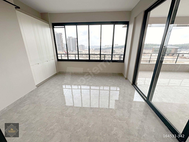 YAMAÇTEPEDE MUHTEŞEM LOKASYONDA ARAKAT İSKANL 4.5+1 FIRSAT DAİRE - Görsel 5