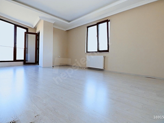 ÇEKMEKÖY ÇATALMEŞE DE KIŞ BAHÇELİ SATILIK 3+2 ÜST DUBLEKS DAİRE - Görsel 7