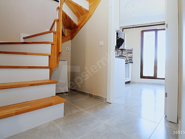 ÇEKMEKÖY ÇATALMEŞE DE KIŞ BAHÇELİ SATILIK 3+2 ÜST DUBLEKS DAİRE - Görsel 11