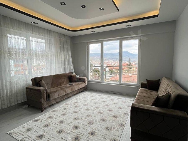 BAHÇELİEVLER MAH. SATILIK EŞYALI DAİRE - Görsel 4