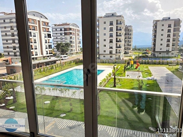 MAZIDAĞINDA 1+1 DOĞALGAZLI KLİMALI HAVUZLU OTOPARKLI SIFIR DAİRE