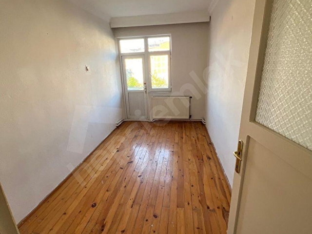 Esentepe Mahallesinde 3+1 Satlık daire - Görsel 16