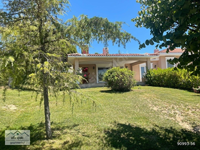 Urla Zeren Konutlarında Site içi 7/24 Güvenlikli Kiralık Villa - Görsel 11