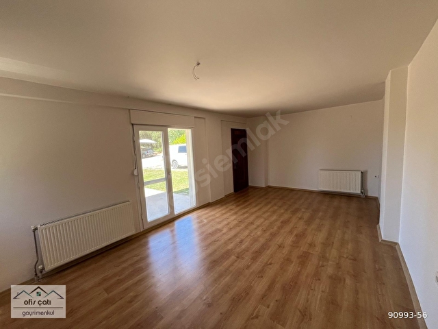 Urla Zeren Konutlarında Site içi 7/24 Güvenlikli Kiralık Villa - Görsel 22