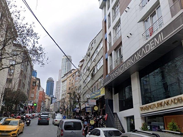Şişli fulya yeni bina 1+1 beyaz eşyalı tv üniteli gardolaplı temiz yeni boyalı - Görsel 2