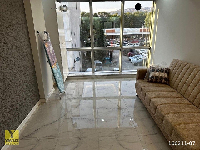 YAVUZ EMLAKTAN KİRACISI İÇİNDE SATILIK OFİS (NECATİBEY PLAZA) - Görsel 3