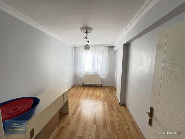 KARDEŞLERDEN 3+1 EBEVEYNLİ FULL YAPILI MERKEZİ KONUM - Görsel 20