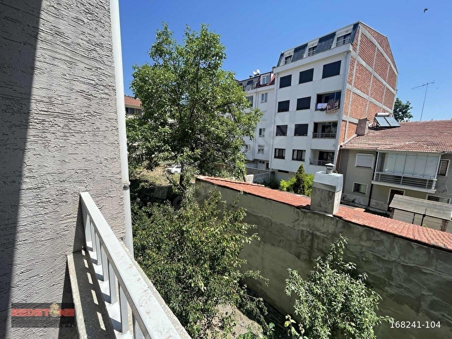 Eskişehir Kırmızıtoprak Mahallesinde Satılık 2+1 Bakımlı Daire - Görsel 16