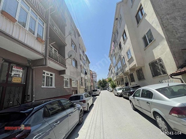 Eskişehir Kırmızıtoprak Mahallesinde Satılık 2+1 Bakımlı Daire - Görsel 18