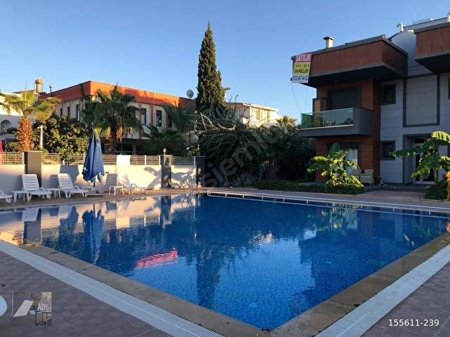 KADRİYEDE HAVUZLU SİTE İÇERİSİNDE FULL EŞYALI SATILIK 1+1 DAİRE - Görsel 4