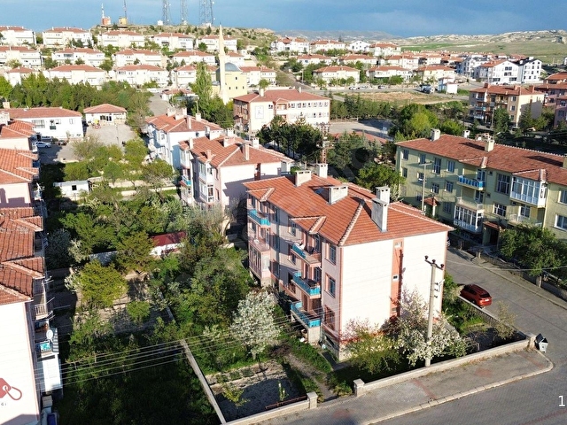 AVANOS KARASEKİ MAH.DE 145 m2 SATILIK 3+1 DAİRE - Görsel 8