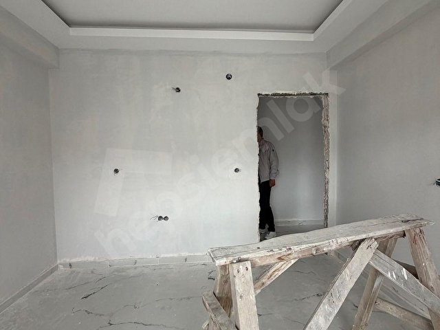 SELİMBEYDE ACİL SATILIK 3+1 DAİRE - Görsel 11