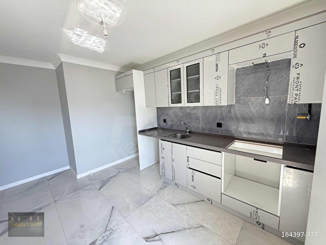 PİRİREİS MAHALLESİ TUZLA CADDESİ ÜZERİNDE LÜKS 3+1 SATILIK DAİRE - Görsel 13