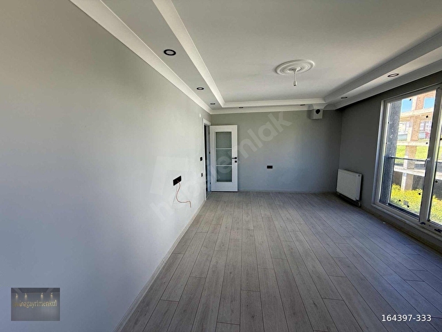 PİRİREİS MAHALLESİ TUZLA CADDESİ ÜZERİNDE LÜKS 3+1 SATILIK DAİRE