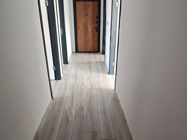 AKŞEMSETİN MAH.DE KURTKÖYE SINIR İEET KARŞISI 2+1 100M2 ARA KAT - Görsel 9
