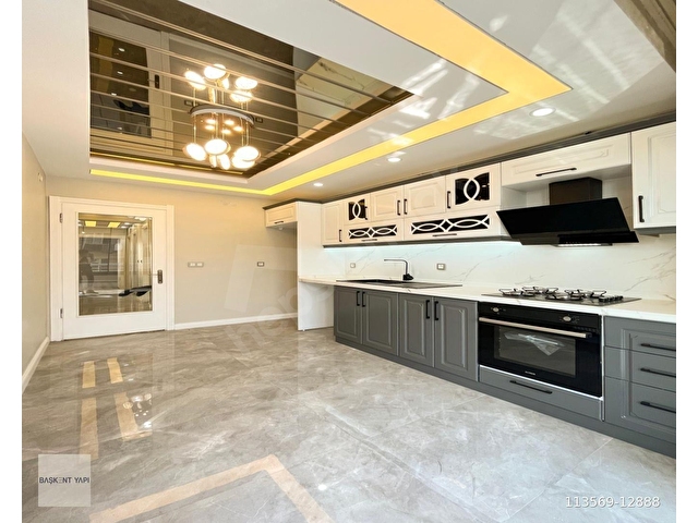 SİTE İÇİNDE GÜVENLİ VE MODERN TASARIMLI 2+1 ARAKAT DAİRE - Görsel 3