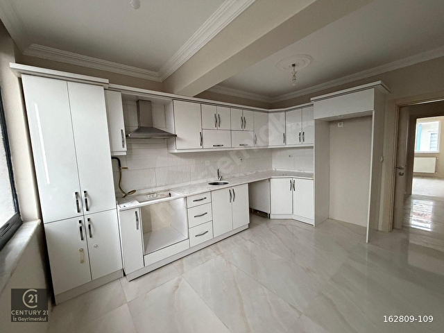 C21 İZ MEHMET ÇAKARDAN OTTOMAN OTEL YAKINI KİRALIK 4+1 DAİRE - Görsel 5
