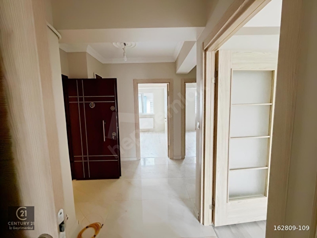C21 İZ MEHMET ÇAKARDAN OTTOMAN OTEL YAKINI KİRALIK 4+1 DAİRE - Görsel 7