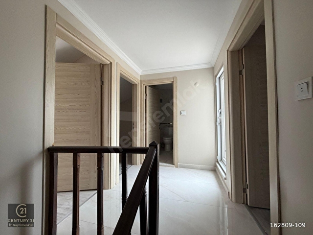C21 İZ MEHMET ÇAKARDAN OTTOMAN OTEL YAKINI KİRALIK 4+1 DAİRE - Görsel 25