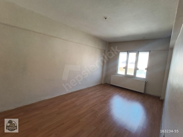 AYVALIK MARİNAYA YAKIN KALORİFERLİ KİRALIK 3+1 GENİŞ DAİRE - Görsel 14