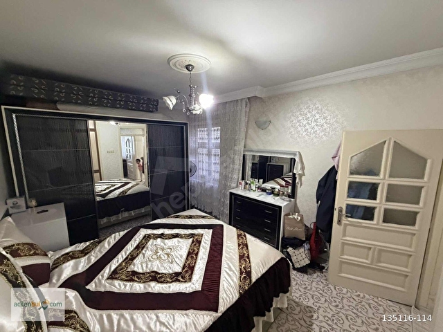 YEŞİLEVLER MAH.DE 2 KATLI BODRUMLU 2+1 MÜSTAKİL EV - Görsel 12