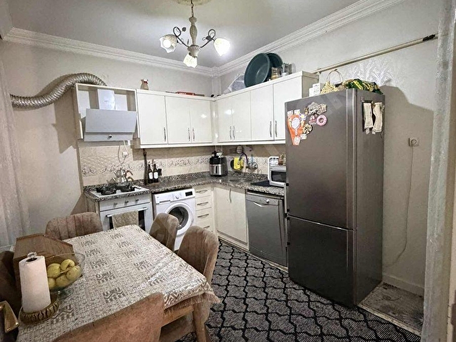 YEŞİLEVLER MAH.DE 2 KATLI BODRUMLU 2+1 MÜSTAKİL EV - Görsel 3