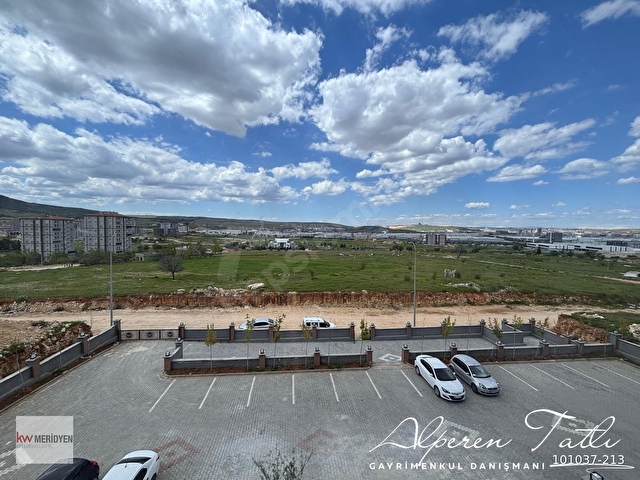 Göktürkte Modern Tasarım, 175 m² Brüt Kullanım Alanlı Lüks 3.5+1 - Görsel 6