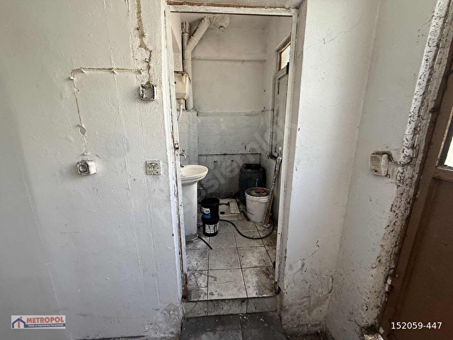 SANAYİDE KİRALIK 175m2 1KAT(Açıklamayı okuyunuz lütfen) - Görsel 3