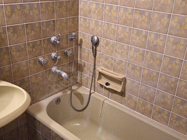Karşıyaka Girne Caddesinde 2+1  Asansörlü Kiralık Daire - Görsel 29