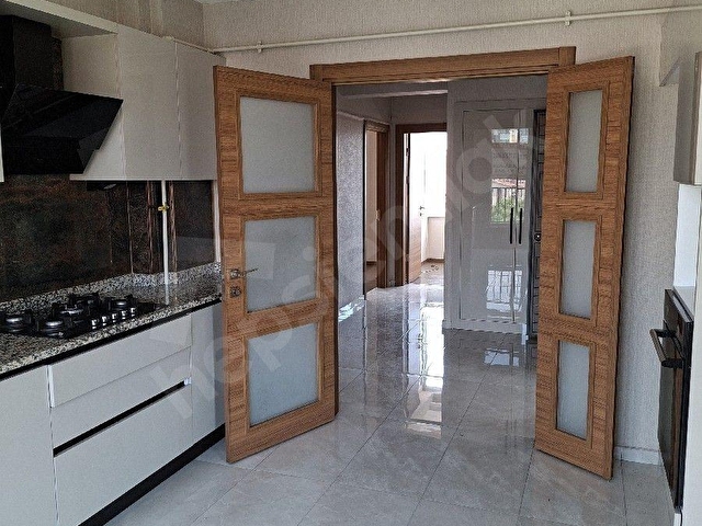 KONYA MERAM ULUIRMAKTA 3+1 KİRALIK ARAKAT DAİRE - Görsel 11