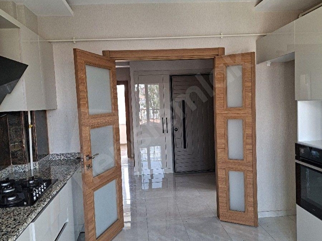 KONYA MERAM ULUIRMAKTA 3+1 KİRALIK ARAKAT DAİRE - Görsel 12