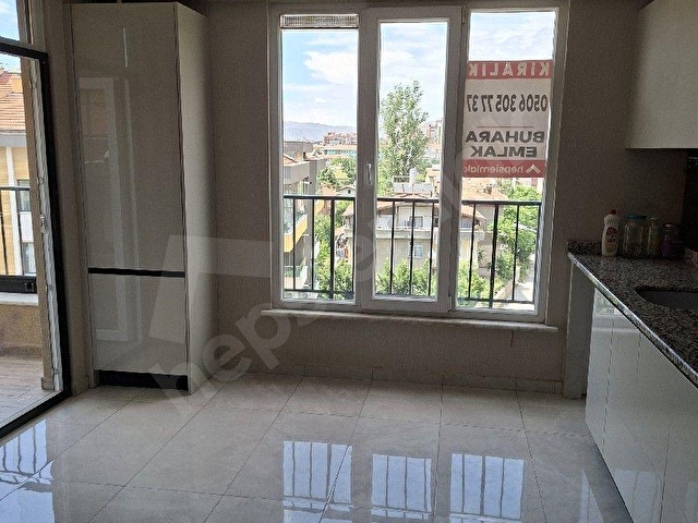 KONYA MERAM ULUIRMAKTA 3+1 KİRALIK ARAKAT DAİRE - Görsel 18
