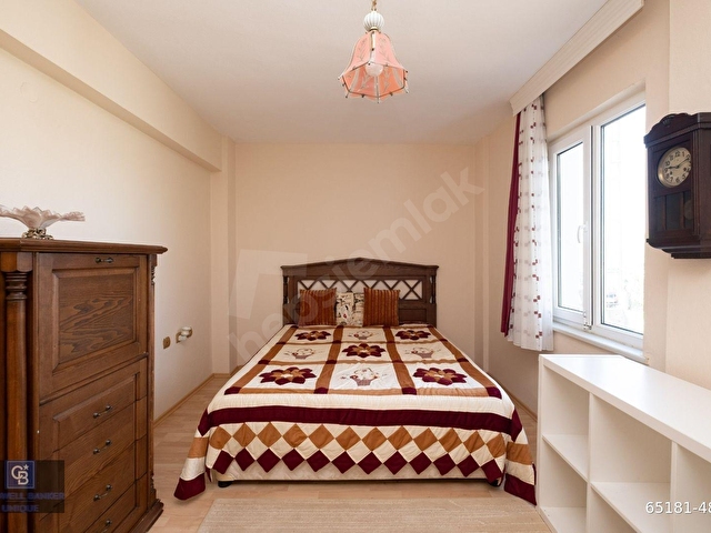 Silivride 1 Dönüm Arazi içinde 4+1 Satılık Villa - Görsel 24