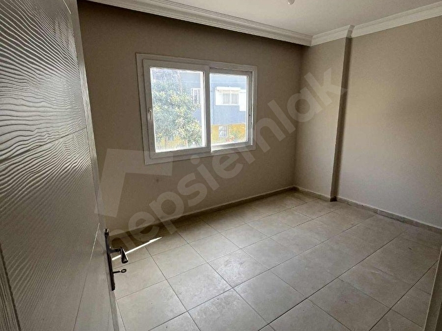EMEL EMLAKTAN SİTE AYDEMİRDE 2+1 KİRALIK DAİRE - Görsel 12