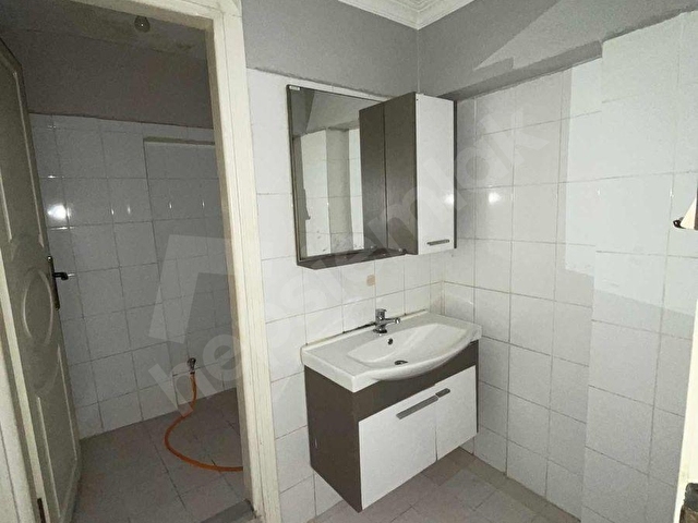 Maltepe Mah Bahçe Kullanımlı Kiralık 3+1 Daire - Görsel 11