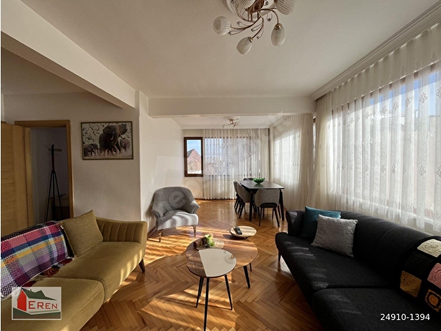 CİHANGİR MÜKEMMEL LOKASYONDA, 3+1, 135 M2, KÖŞE KONUMLU, MASRAFSIZ 4.KAT - Görsel 3