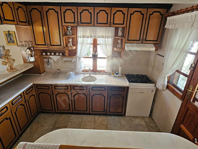 Denize 200m! Ürkmezde Geniş Bahçeli 5+2 Müstakil Villa - Görsel 21