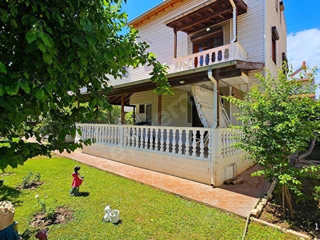 Denize 200m! Ürkmezde Geniş Bahçeli 5+2 Müstakil Villa - Görsel 12