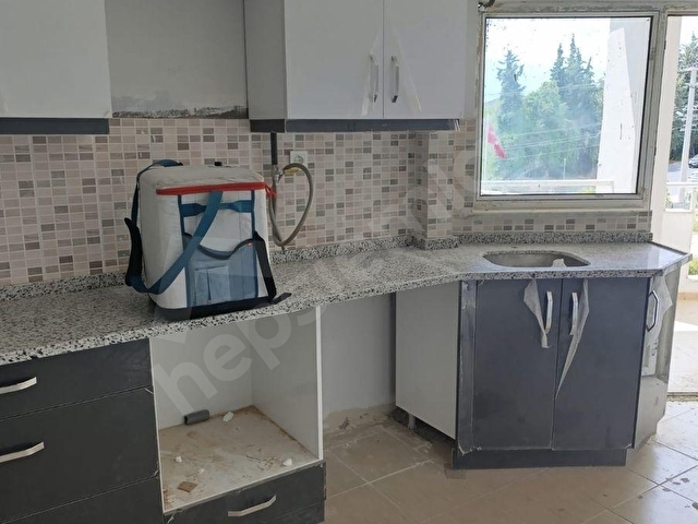 TEKİRDAĞ SÜLEYMANPAŞA DA SİTE İÇERİSİNDE 3+1SATILIK ARA KAT