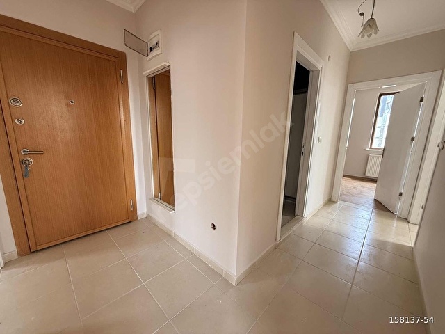 Çekmeköy Taşdelende Kiralık 2+1 Apartman Dairesi Merkeze Yakın - Görsel 8