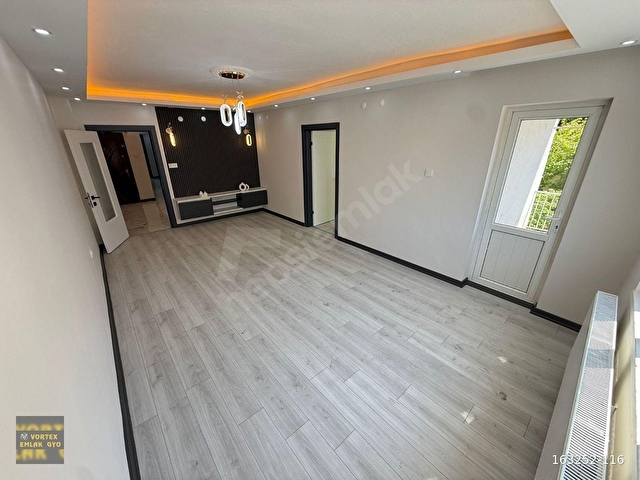 SİNCAN MAREŞAL ÇAKMAK MAHDE FULL YAPILI ARA KAT DAİRE - Görsel 5