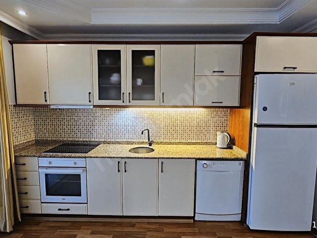 MAHMUTLAR MEVKİİNDE SATILIK DENİZE YAKIN KONUMDA EŞYALI DAİRE - Görsel 12