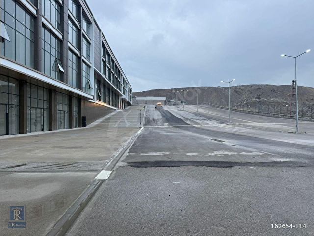 MEGA ŞAŞMAZ | İŞ MERKEZİNDE 100m2 KİRALIK DÜKKAN - Görsel 18