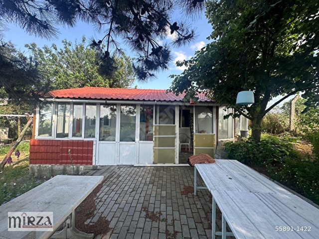 MİRZADAN ŞEHİR MERKEZİNE YAKIN HAZIR YAŞAM ALANLI SATILIK BAHÇE