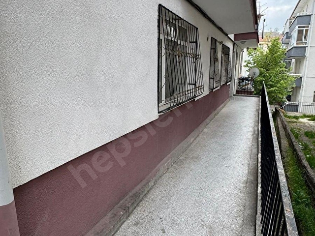KARAŞAR CADDE ÜZERİ GİRİŞ KAT 1+1 YATIRIMLIK DAİRE - Görsel 14